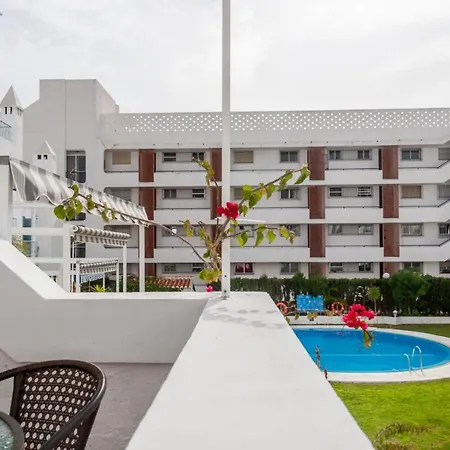 Canovas - Con Piscina Huertos 8 *